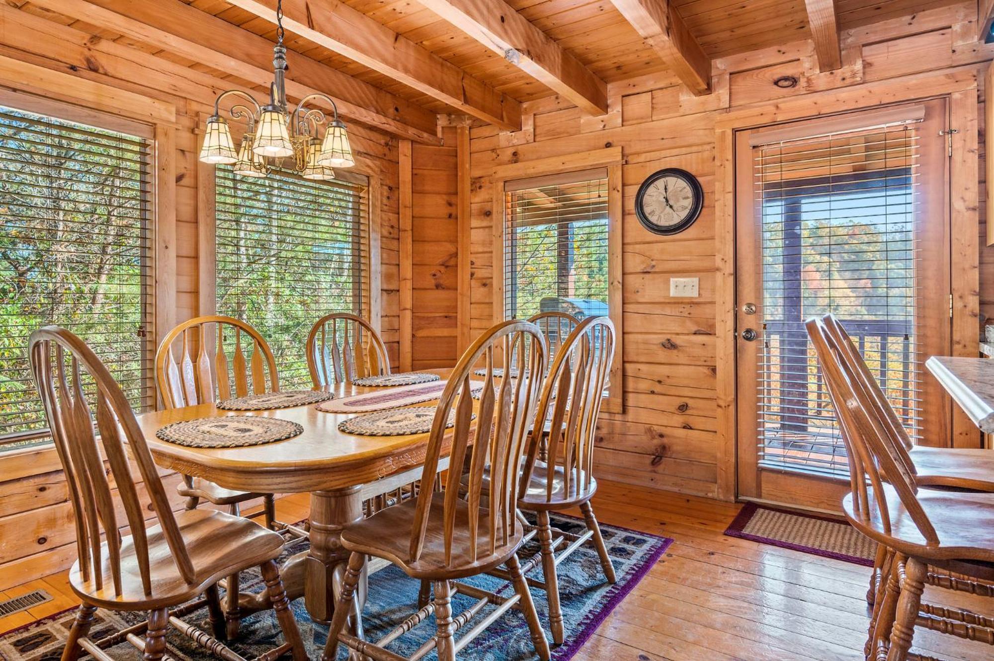 Bearfoot Pines - True Log Cabin - Wi-Fi, Hot Tub, Fishing, Deck With Views! - Mins To Pf Sevierville Exterior photo
