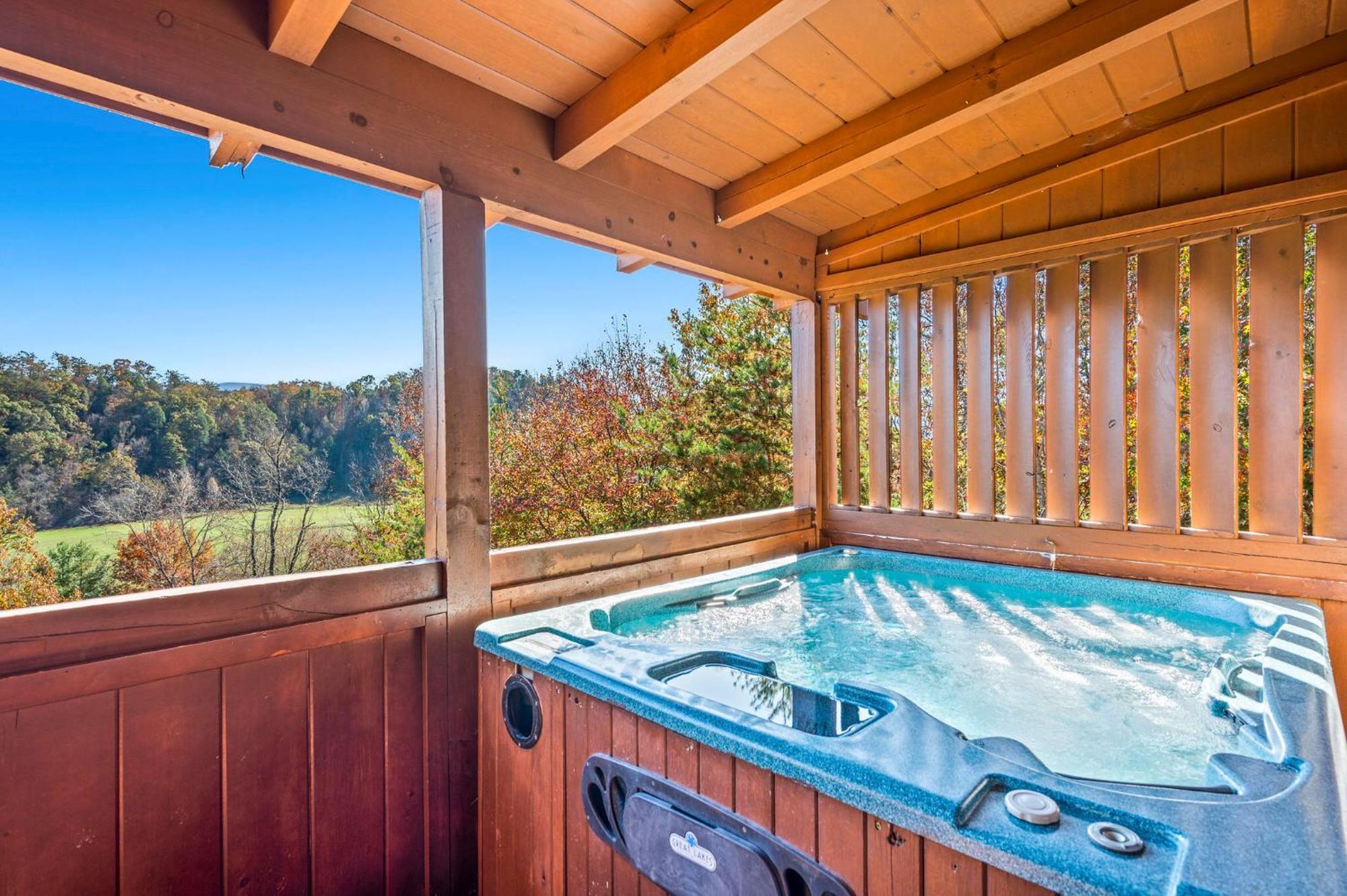 Bearfoot Pines - True Log Cabin - Wi-Fi, Hot Tub, Fishing, Deck With Views! - Mins To Pf Sevierville Exterior photo